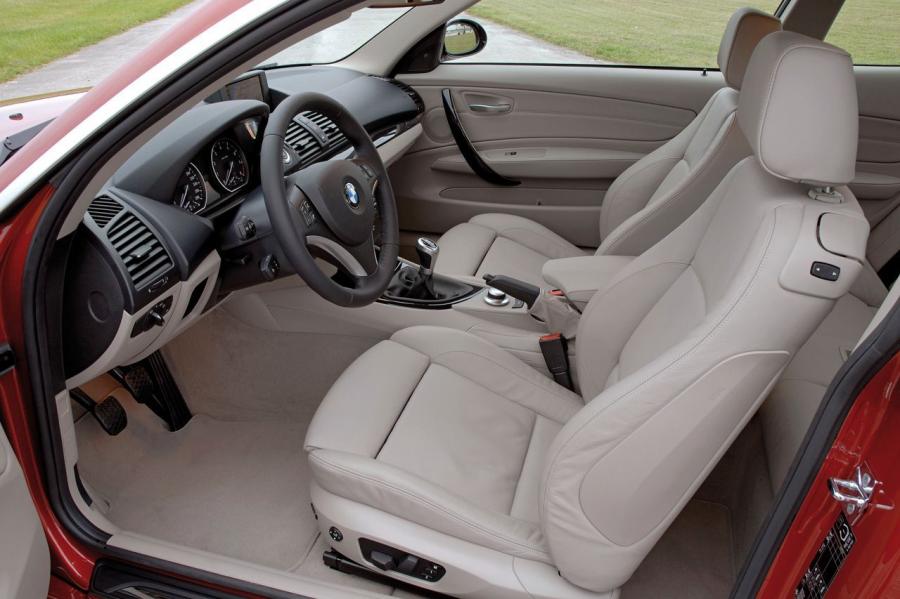  BMW 135i 2010 года  (фото 19 из 62)